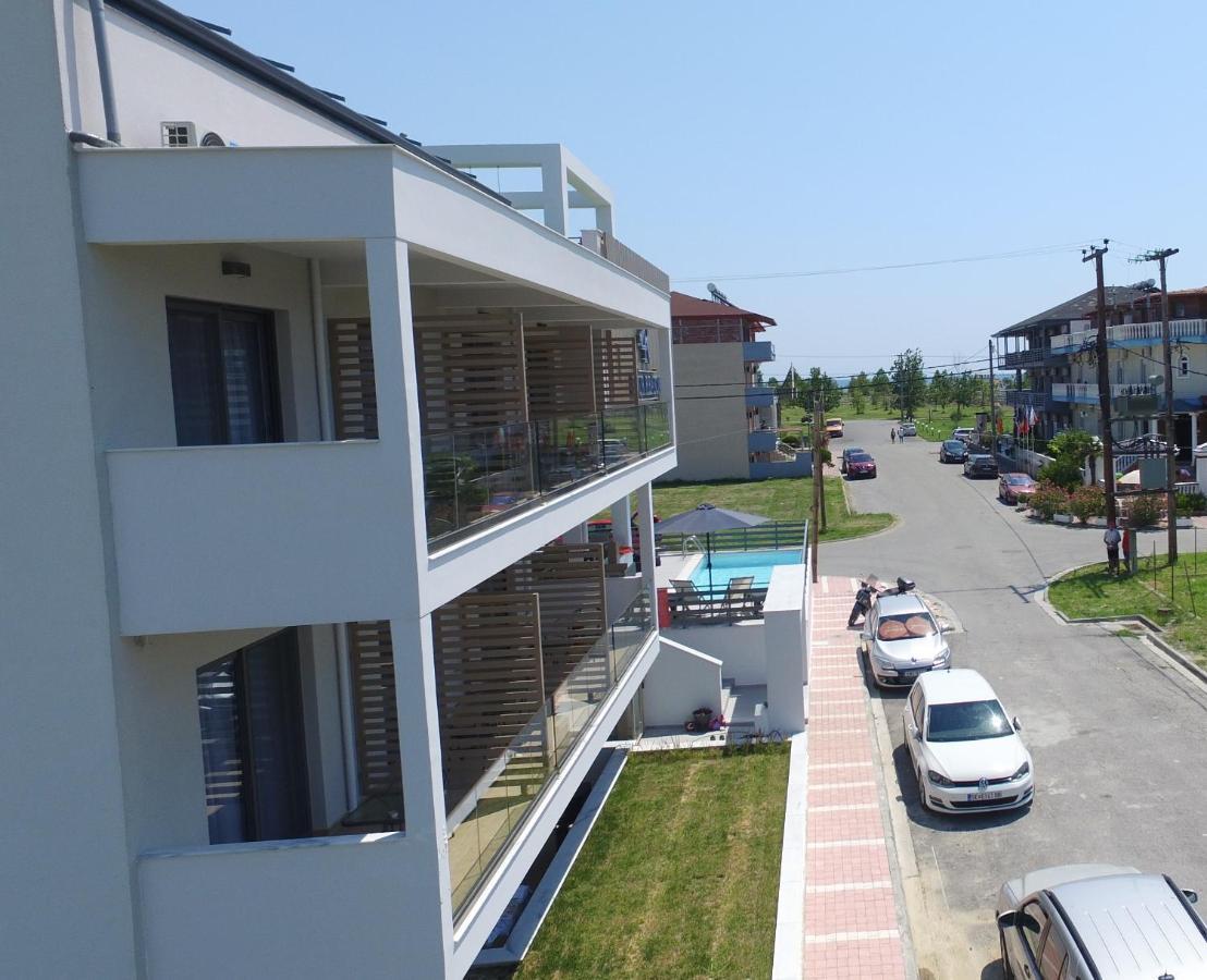 Four Reasons Apart otel Paralía Dış mekan fotoğraf
